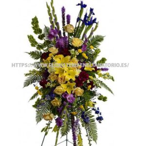 Palma con Lilium, Rosas, Alstroemerias, Liatris e Iris
