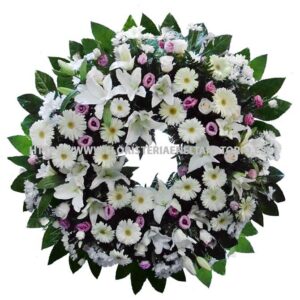 Corona con Lilium, Gerberas, Rosas y Lisianthus