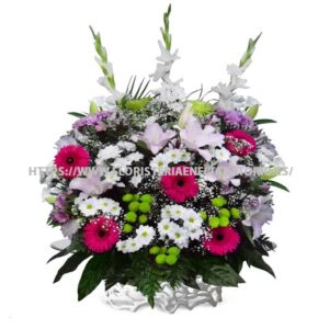 Centro con Lilium, Margaritas, Gerberas, Anastasias y Gladiolos
