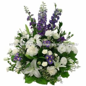 Centro de Lilium, Delphinius, Lisianthus y Claveles